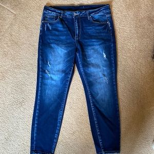 KanCan skinny jeans